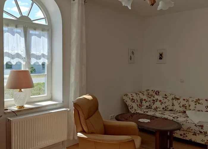 Inspektorenhaus Dobbin Ferienpension